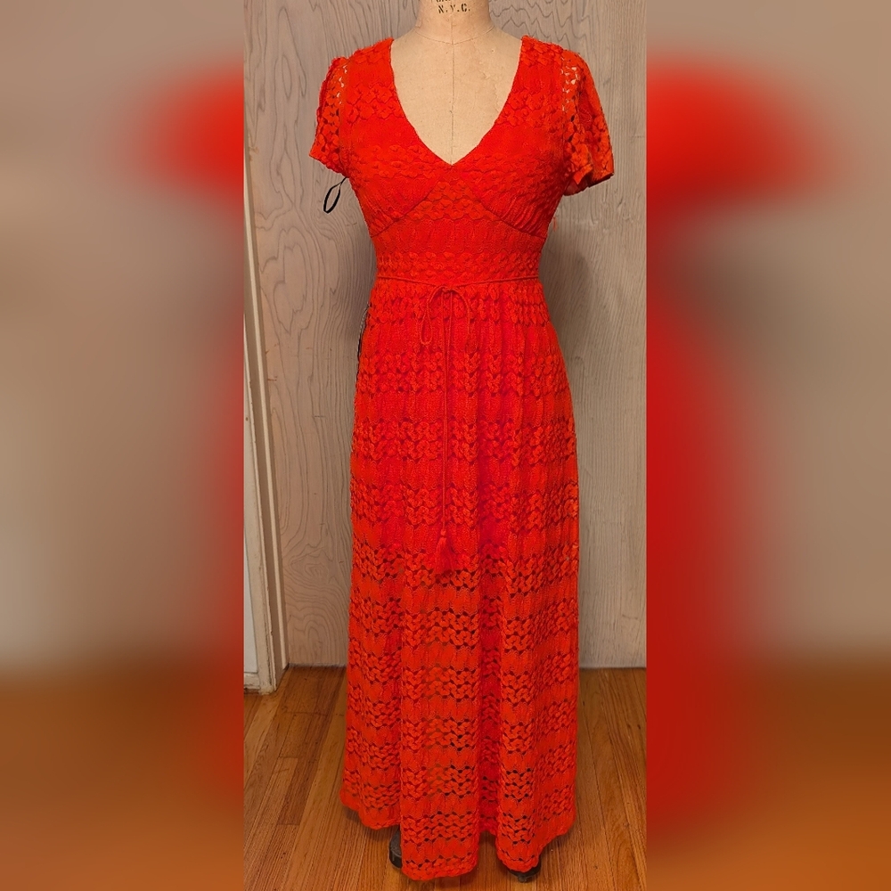 bebe Vibrant Orange Lace Midi Dress